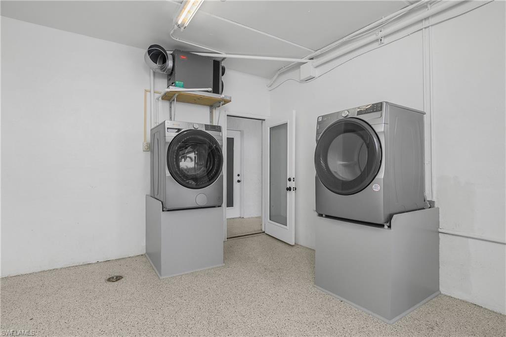 CLOISTERS OF NAPLES - Residential