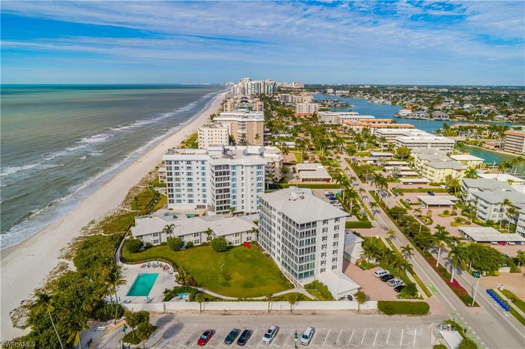 Photo of 2701 Gulf Shore BLVD N #5, NAPLES, FL 34103 (MLS # 225082646)