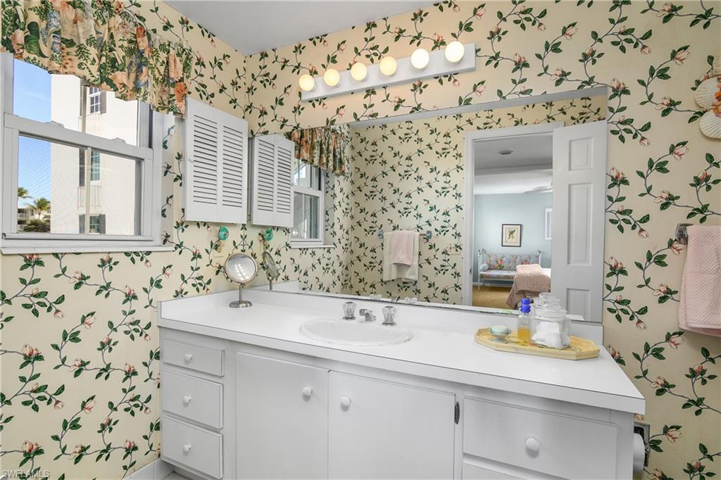 CLOISTERS OF NAPLES - Residential