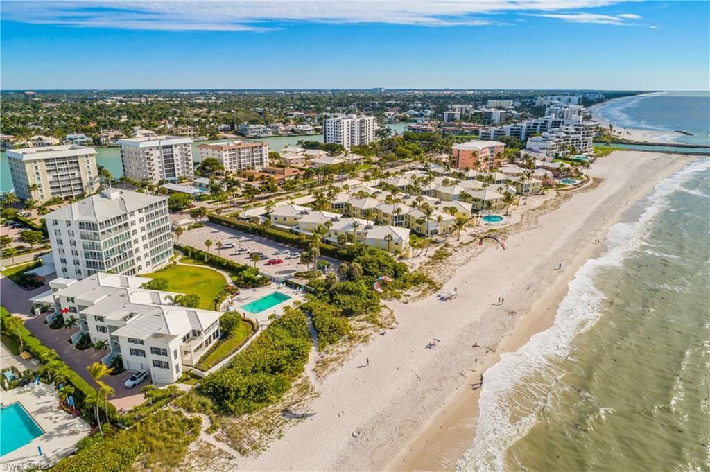 Photo of 2701 Gulf Shore BLVD N #5, NAPLES, FL 34103 (MLS # 225082646)