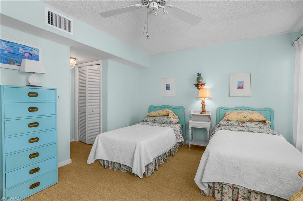 CLOISTERS OF NAPLES - Residential