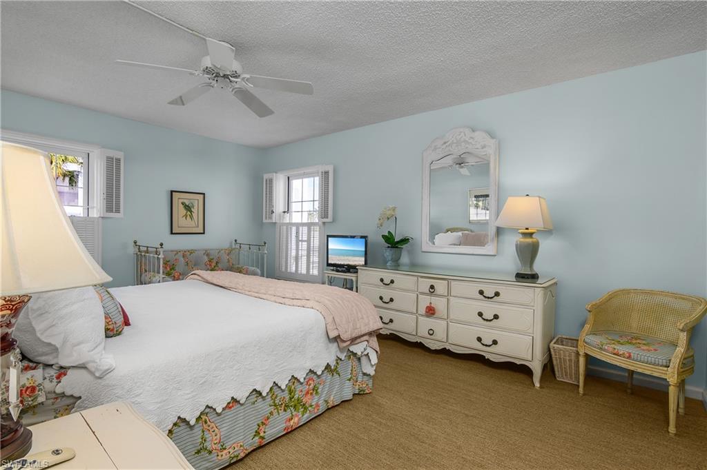 CLOISTERS OF NAPLES - Residential