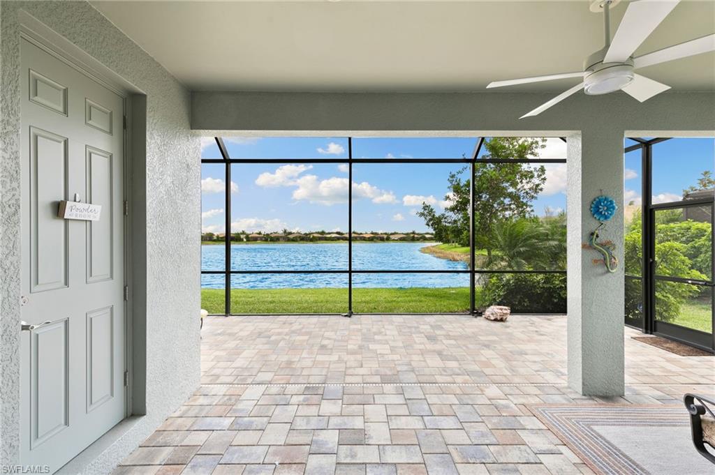 HALFMOON POINT - Residential