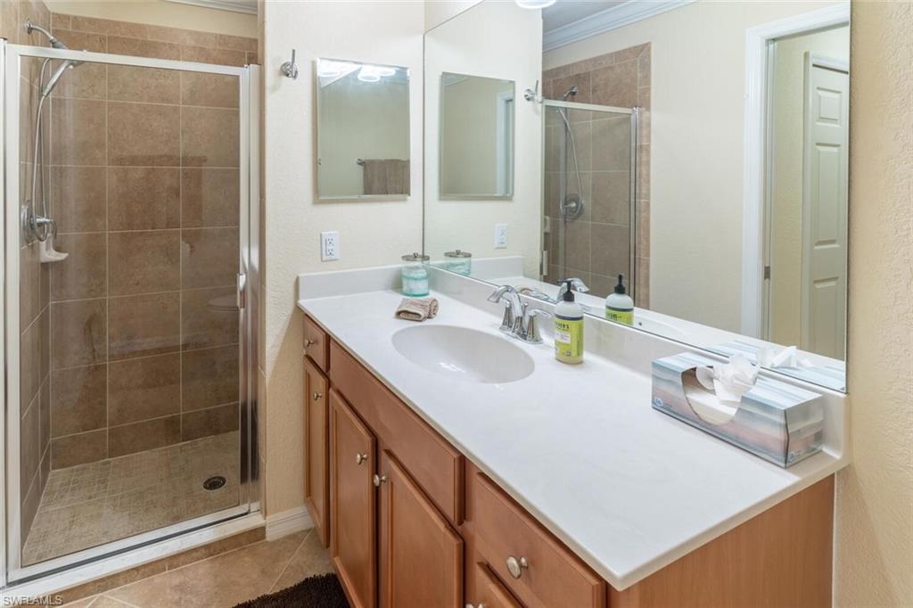 GIAVENO - Residential Lease