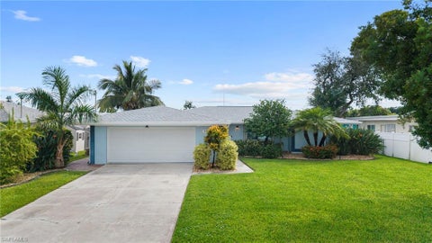 Photo of 4320 S Gulf CIR, NORTH FORT MYERS, FL 33903 (MLS # 226036834)