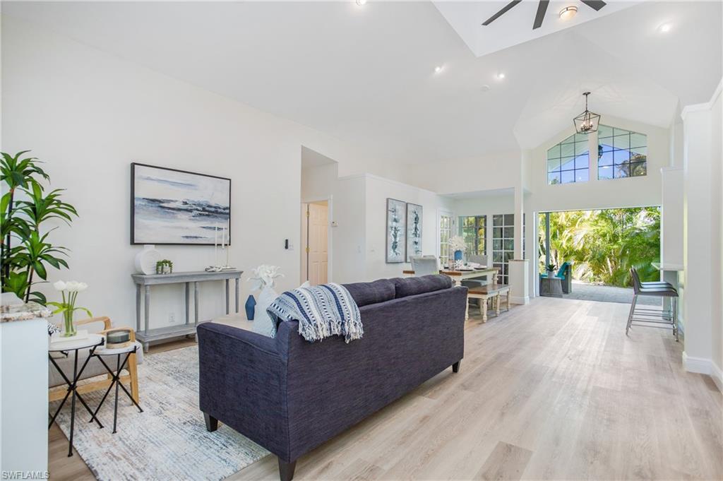 LAKE PARK - Residential