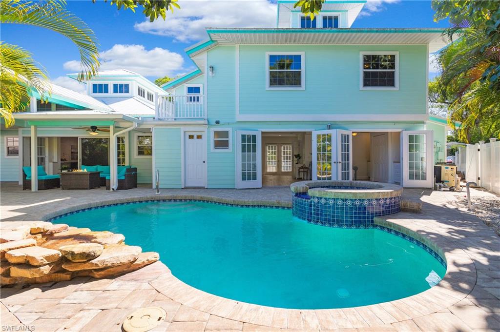 LAKE PARK - Residential