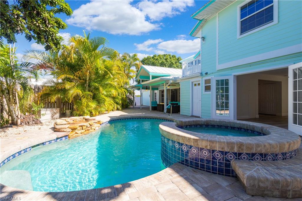 LAKE PARK - Residential