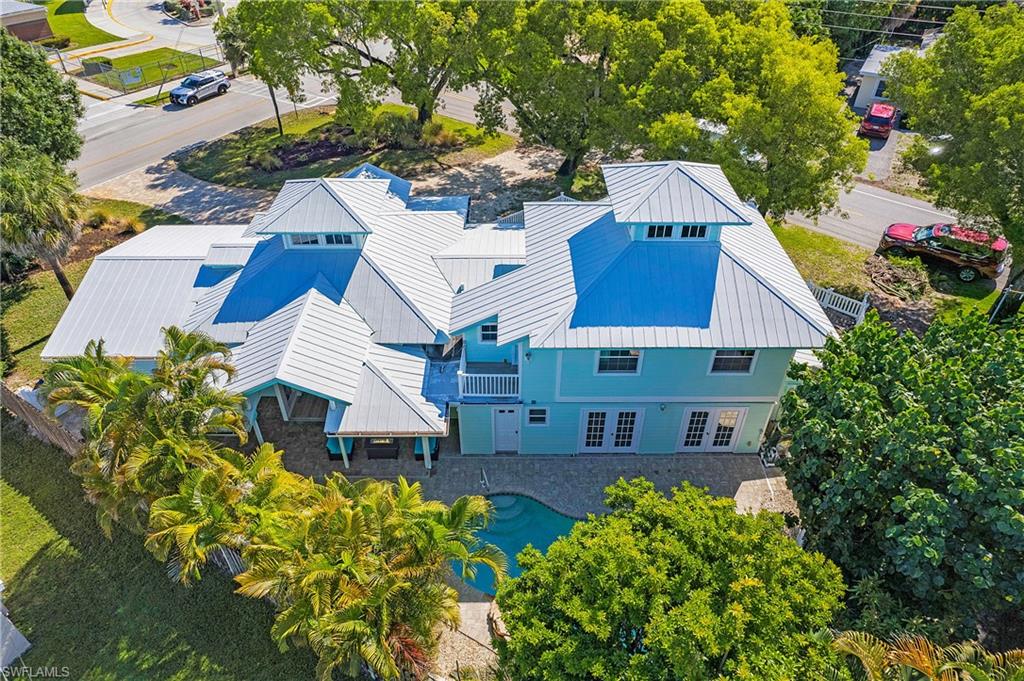 LAKE PARK - Residential