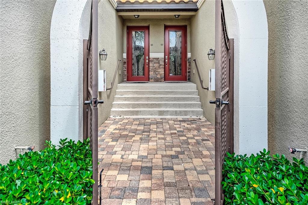 DI NAPOLI - Residential Lease