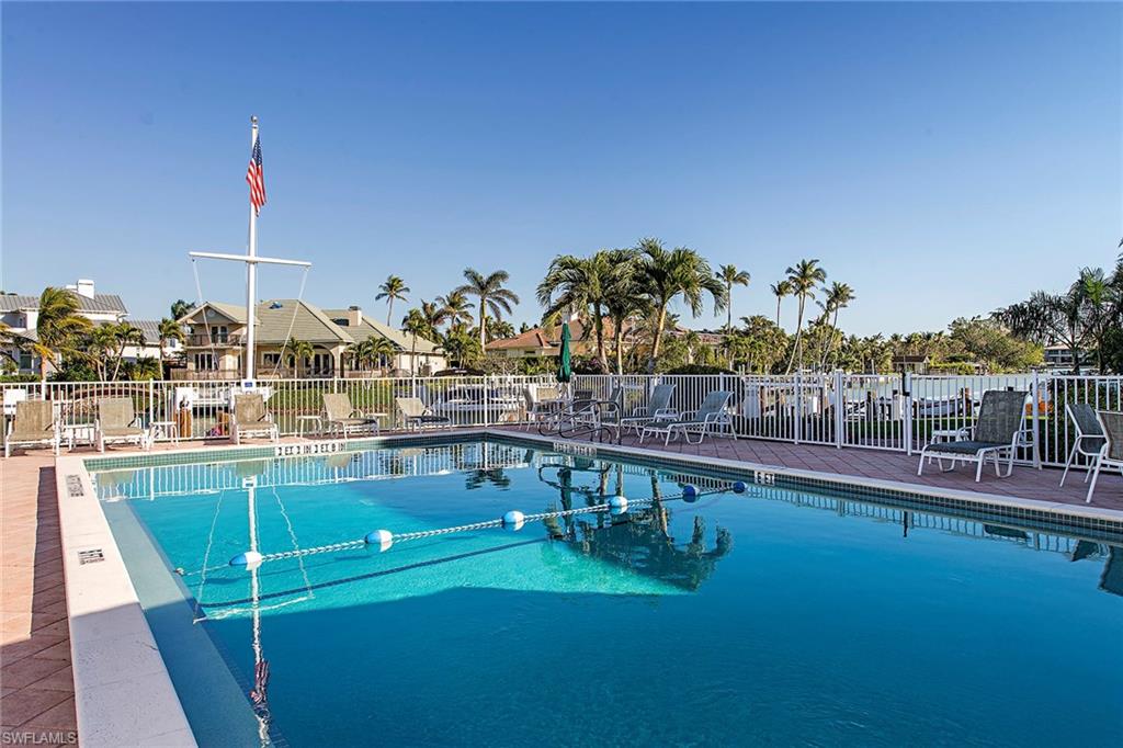 PORT AU VILLA - Residential