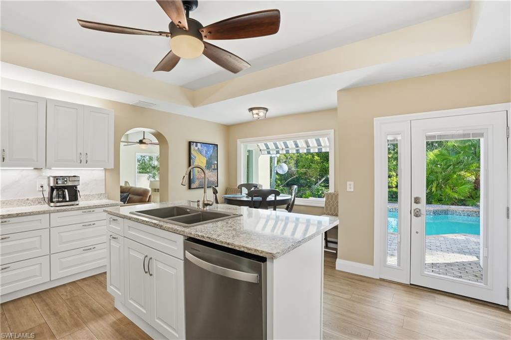 AQUA COVE - Residential