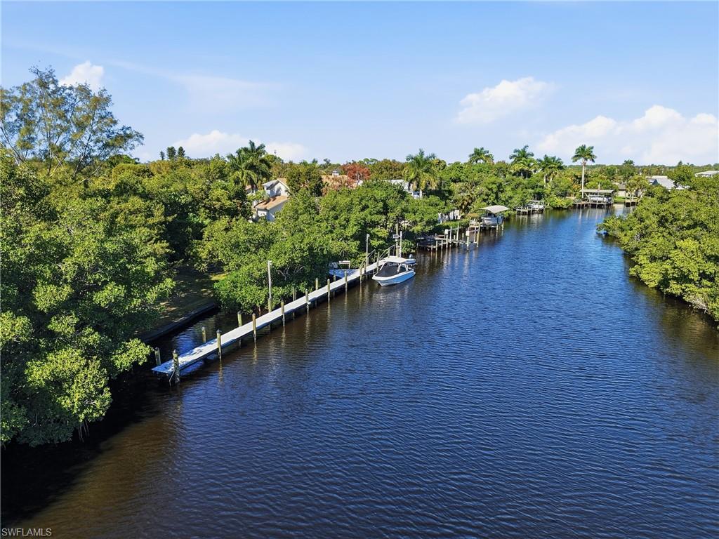 AQUA COVE - Residential