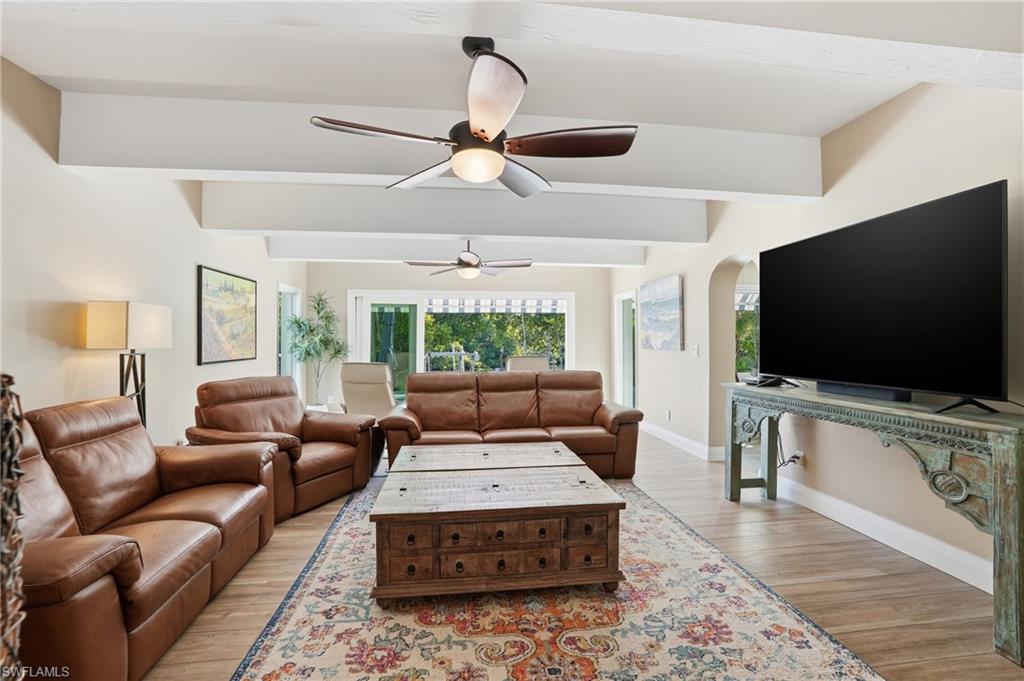 AQUA COVE - Residential