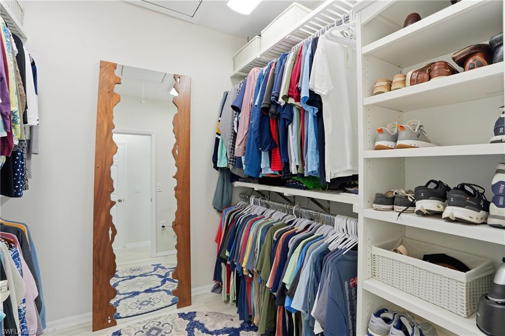 AQUA COVE - Residential