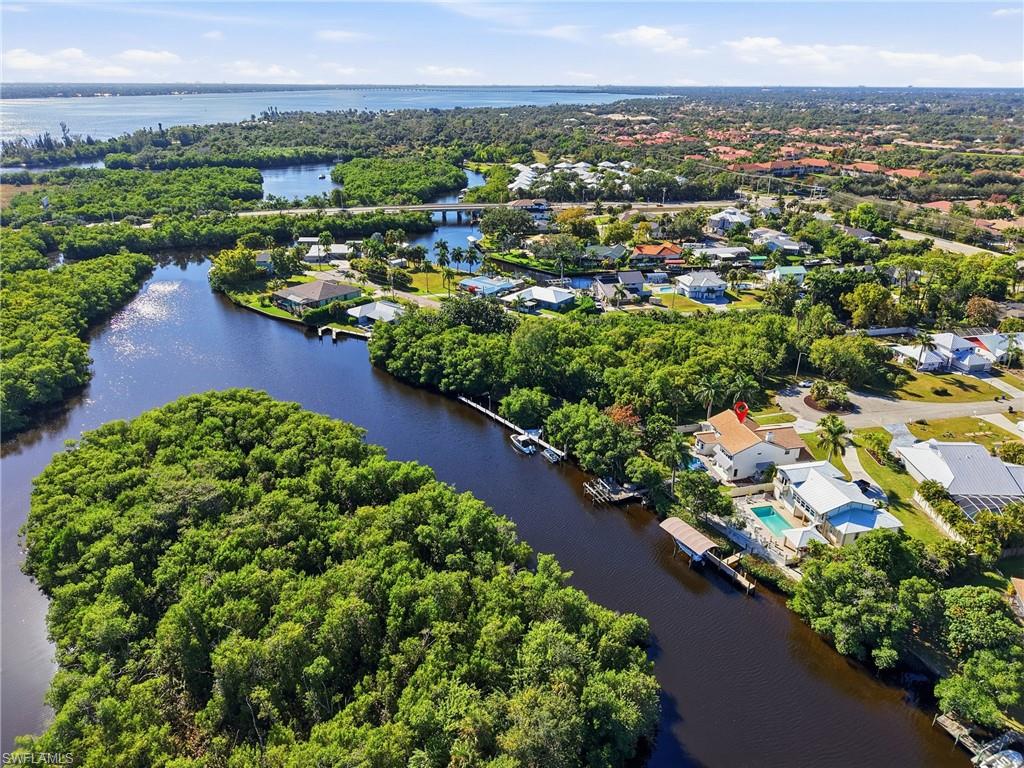 AQUA COVE - Residential