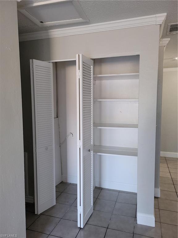 EDISON PARK - Residential Lease