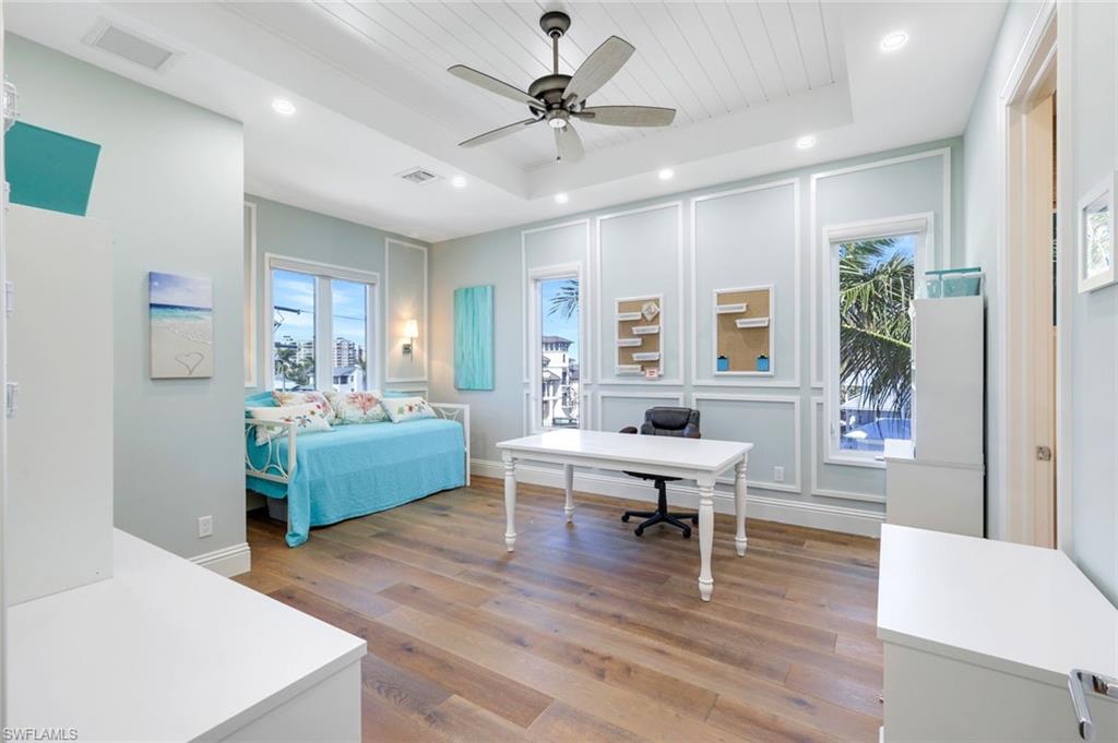 GRAND OLE MAN - Residential