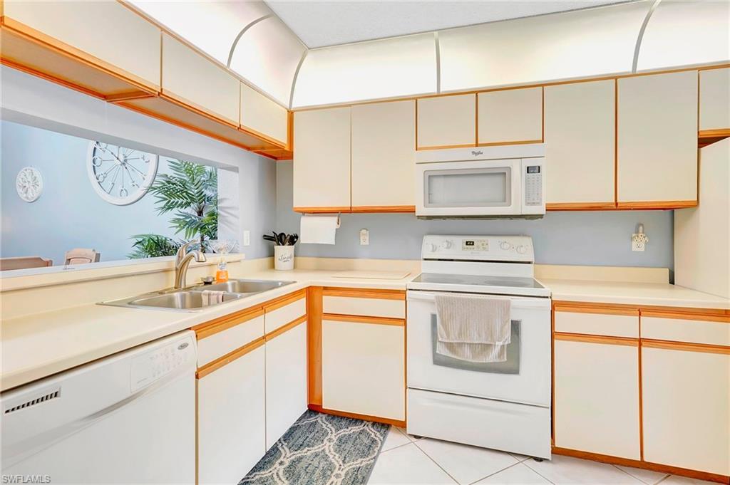 ABBINGTON VILLAGE - Residential