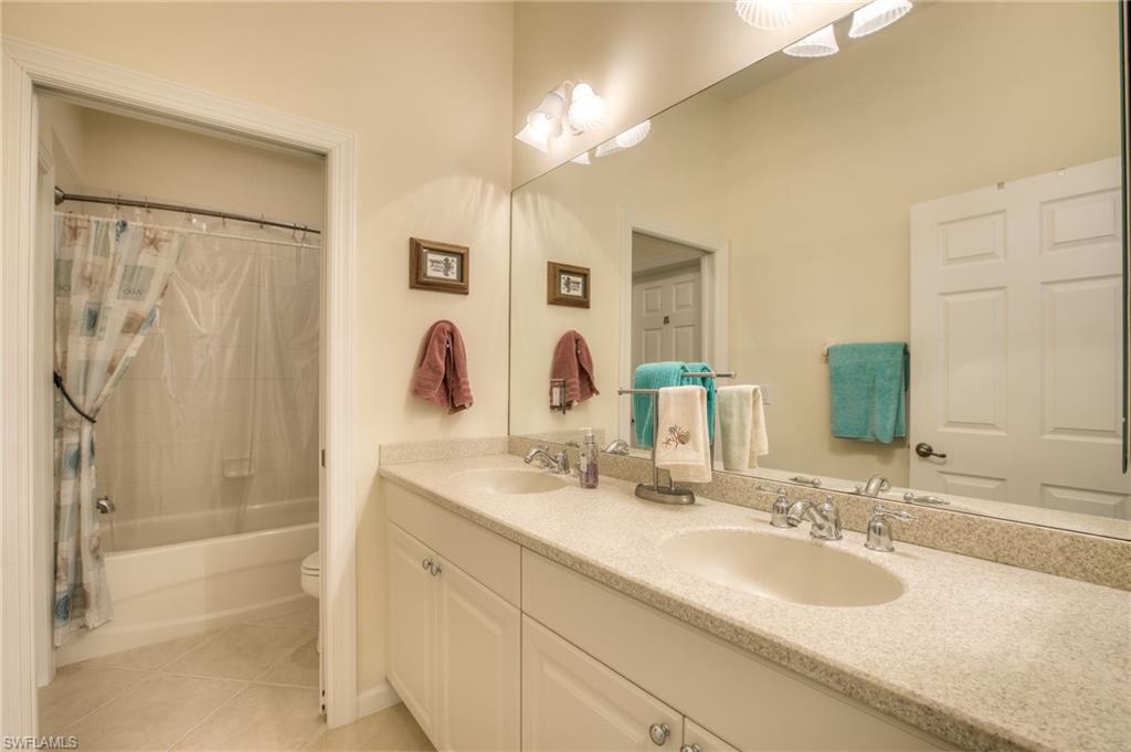 CAMBRIDGE PLACE - Residential