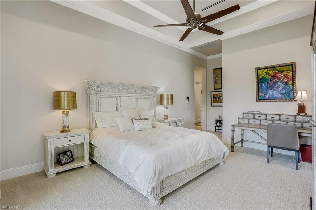 BAY WOODS - Residential