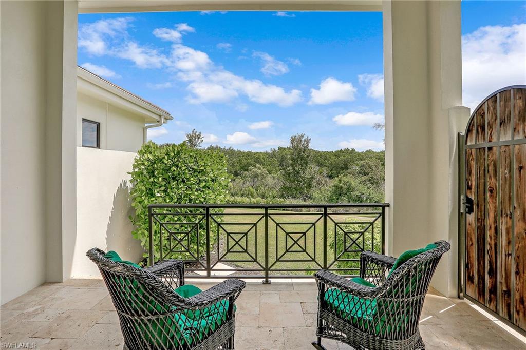 BAY WOODS - Residential