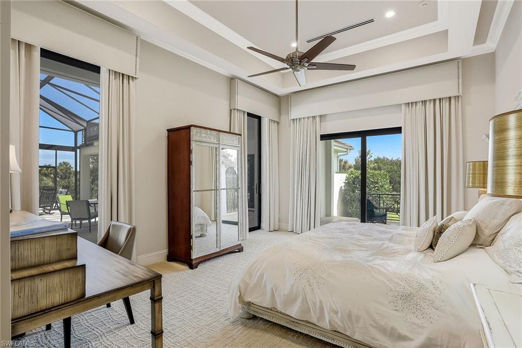 BAY WOODS - Residential