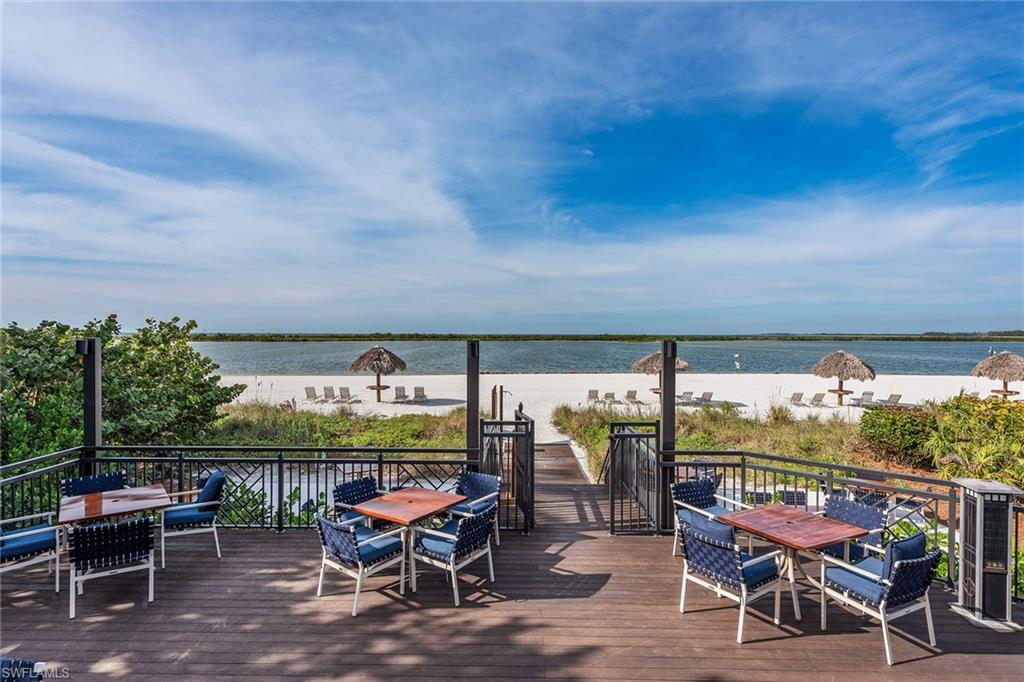 HIDEAWAY BEACH - Residential