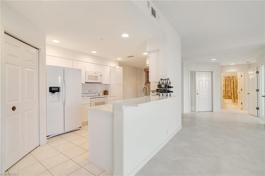 SOUTHMONT COVE - Residential