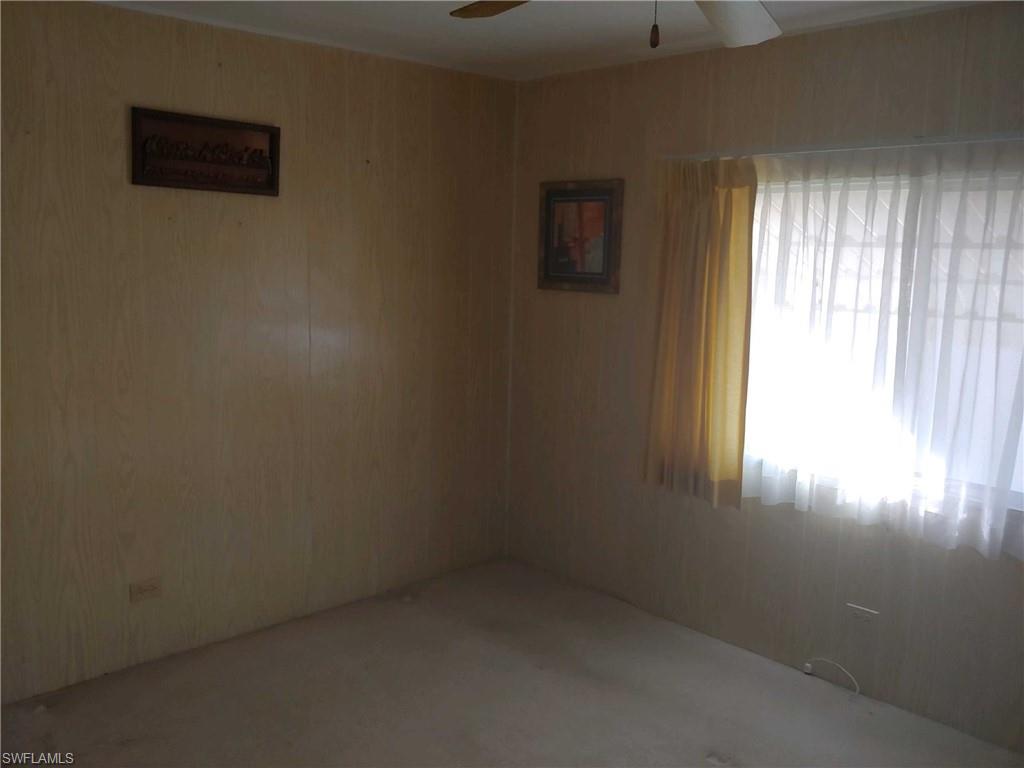 LAZY DAYS MOBILE VILLAGE - Residential