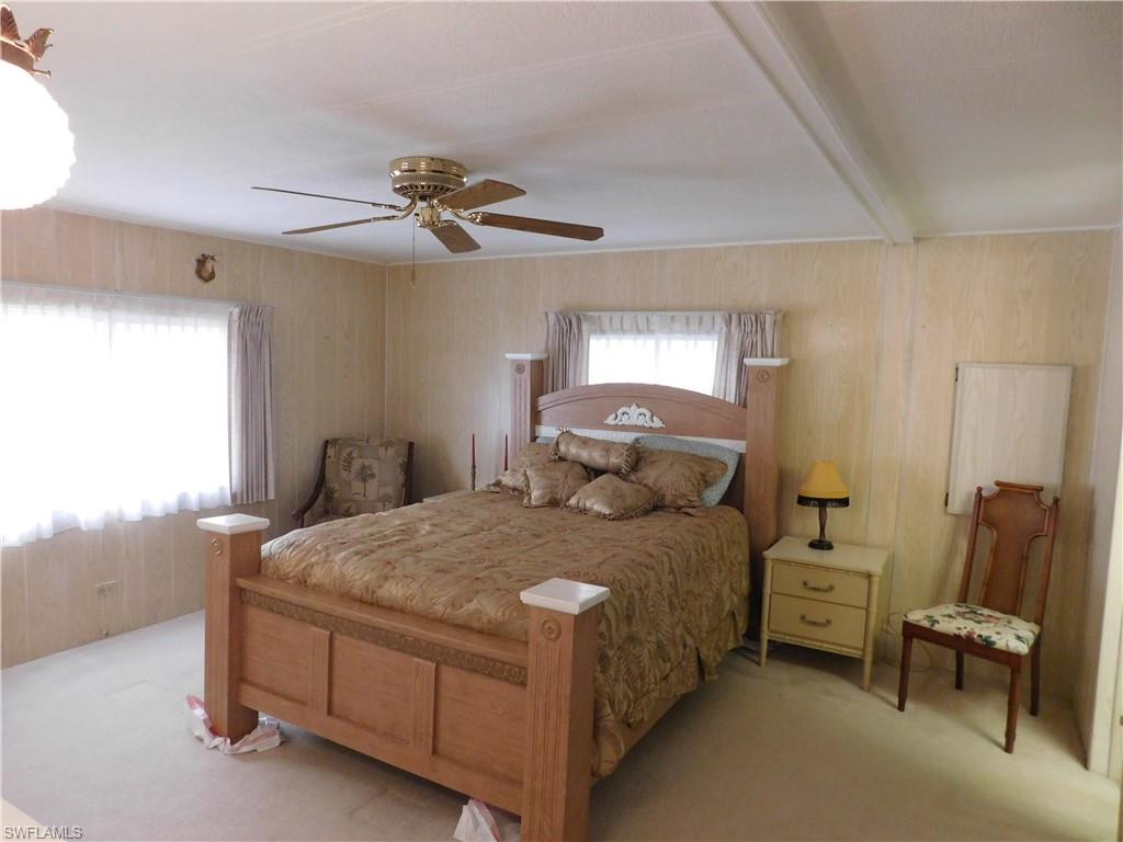 LAZY DAYS MOBILE VILLAGE - Residential