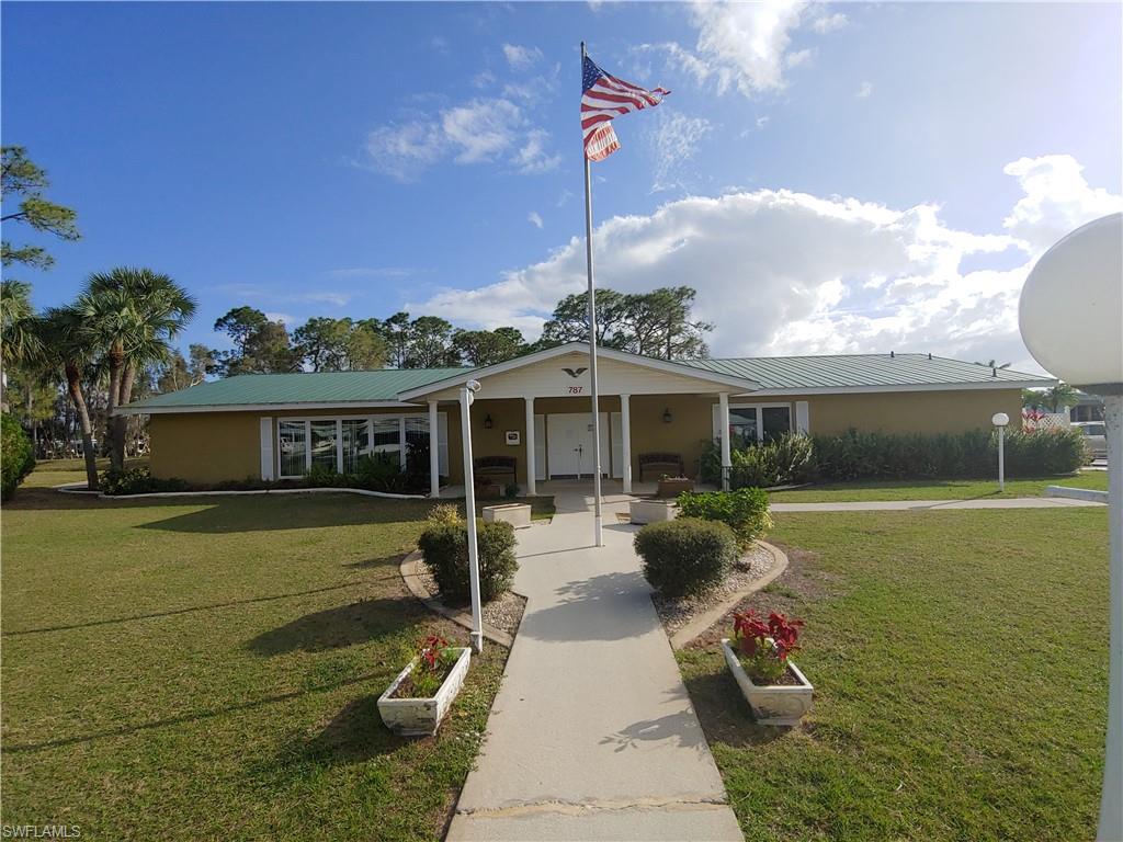 LAZY DAYS MOBILE VILLAGE - Residential