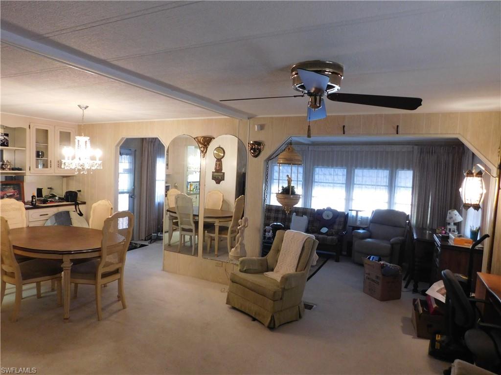 LAZY DAYS MOBILE VILLAGE - Residential