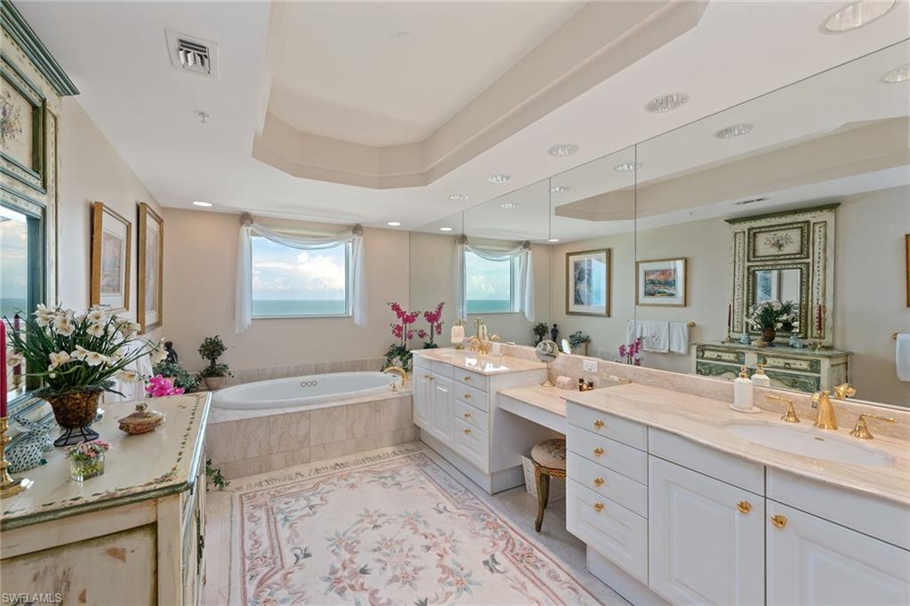 BILTMORE AT BAY COLONY - Residential