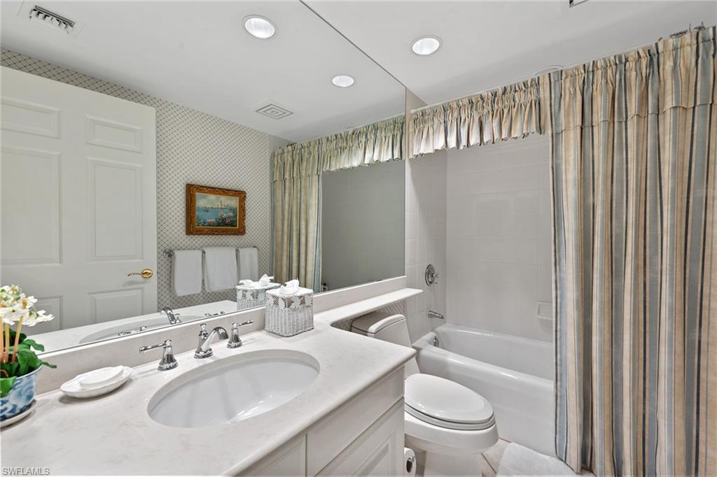 BILTMORE AT BAY COLONY - Residential