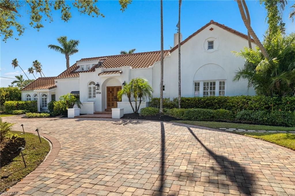 BURTWOOD - Residential