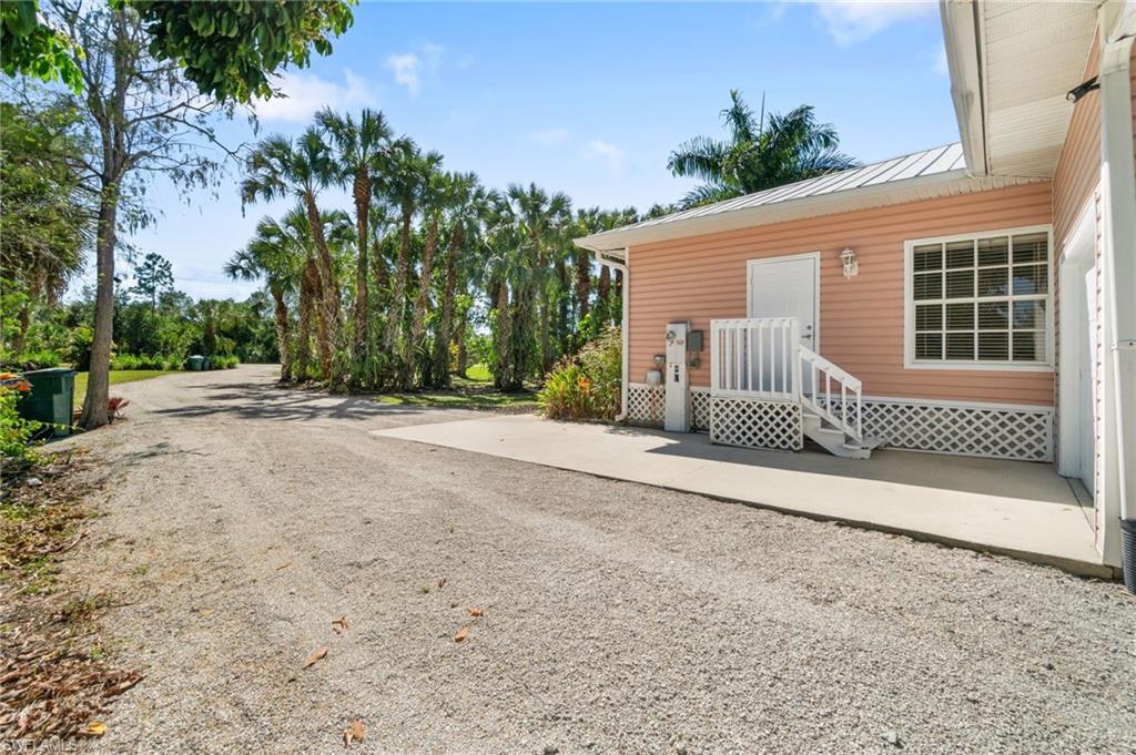 GOLDEN GATE ESTATES - Residential