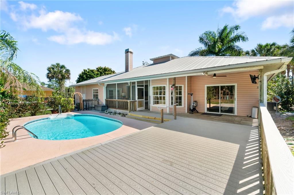 GOLDEN GATE ESTATES - Residential