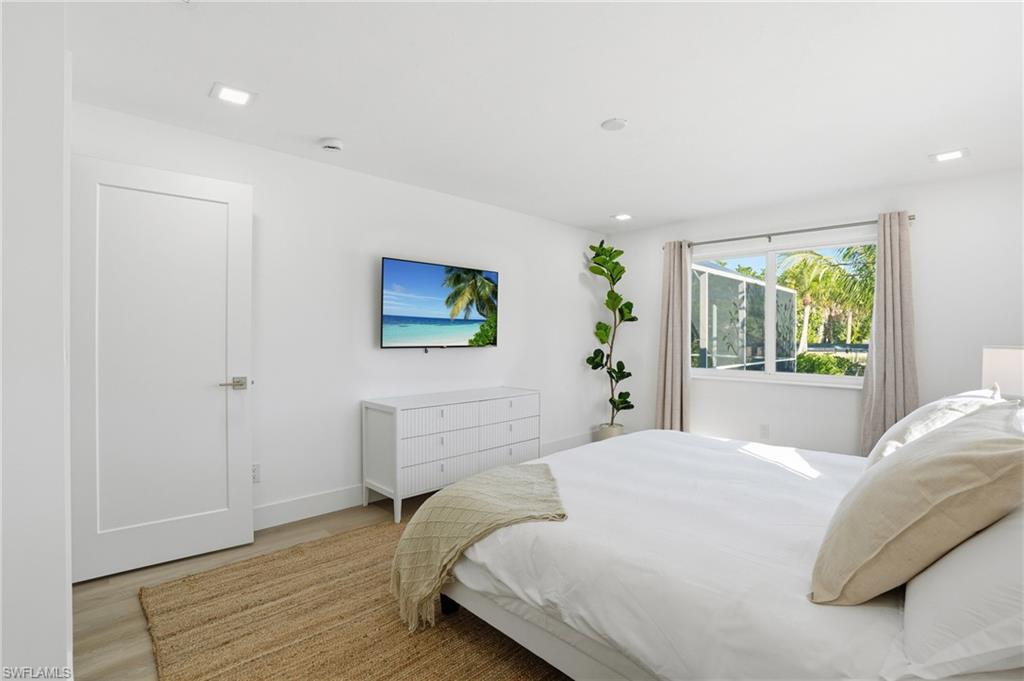 SANIBEL ISLES - Residential