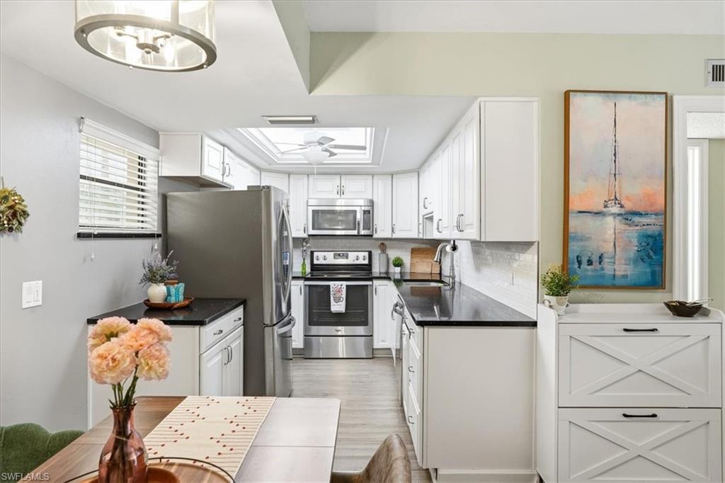 MAPLE GARDENS - Residential