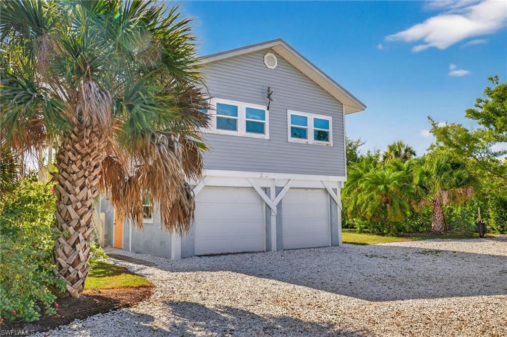 SANIBEL HIGHLANDS - Residential
