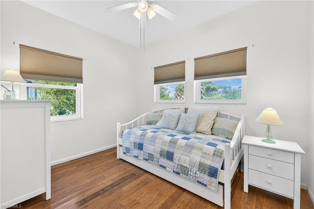 SANIBEL HIGHLANDS - Residential