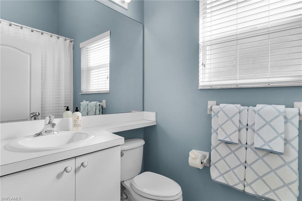 SUNSET CAY LAKES - Residential