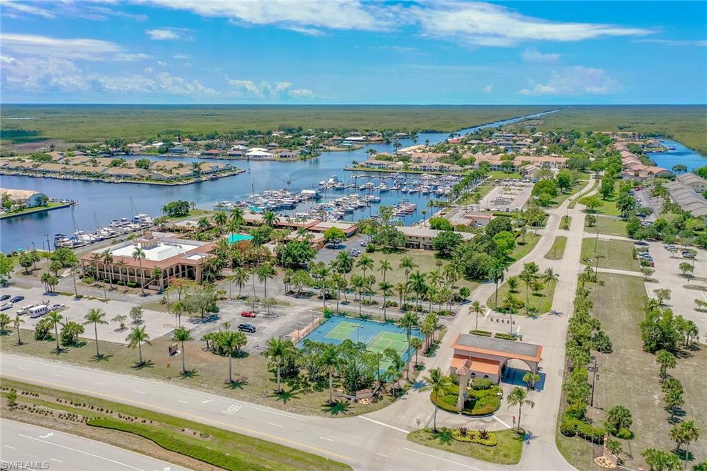 SUNSET CAY LAKES - Residential