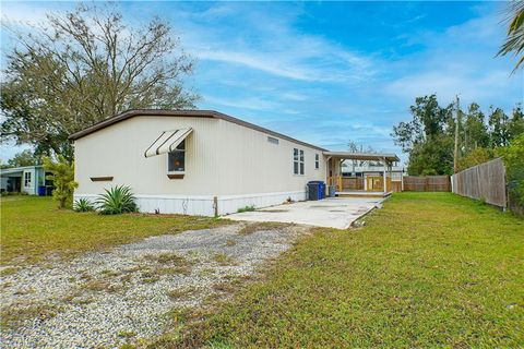 A home in NORTH FORT MYERS