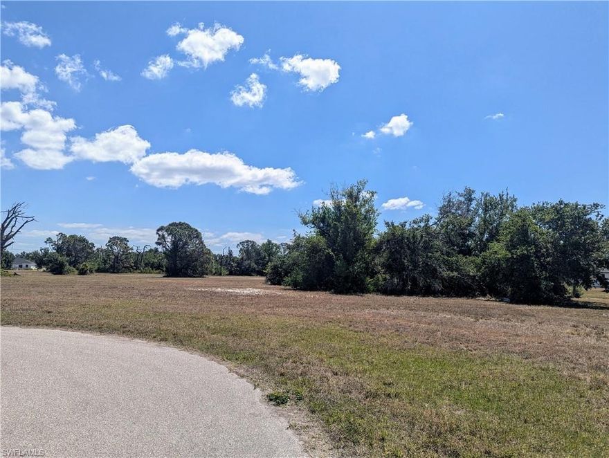 Beautiful South facing lot with plenty of space and privacy on the cul-de-sac of Bail Court in Rotonda Sands!! Lots like this will not be available much longer! Build your dream home on this almost fully cleared property, or hold for a future investment! Fantastic location with fishing and boating nearby and allowing you to enjoy Port Charlotte to the fullest! Close to everything you will need; parks, shopping, restaurants, and quick access to Punta Gorda and Fort Myers Airports for travel! CHECK THIS PROPERTY OUT TODAY!