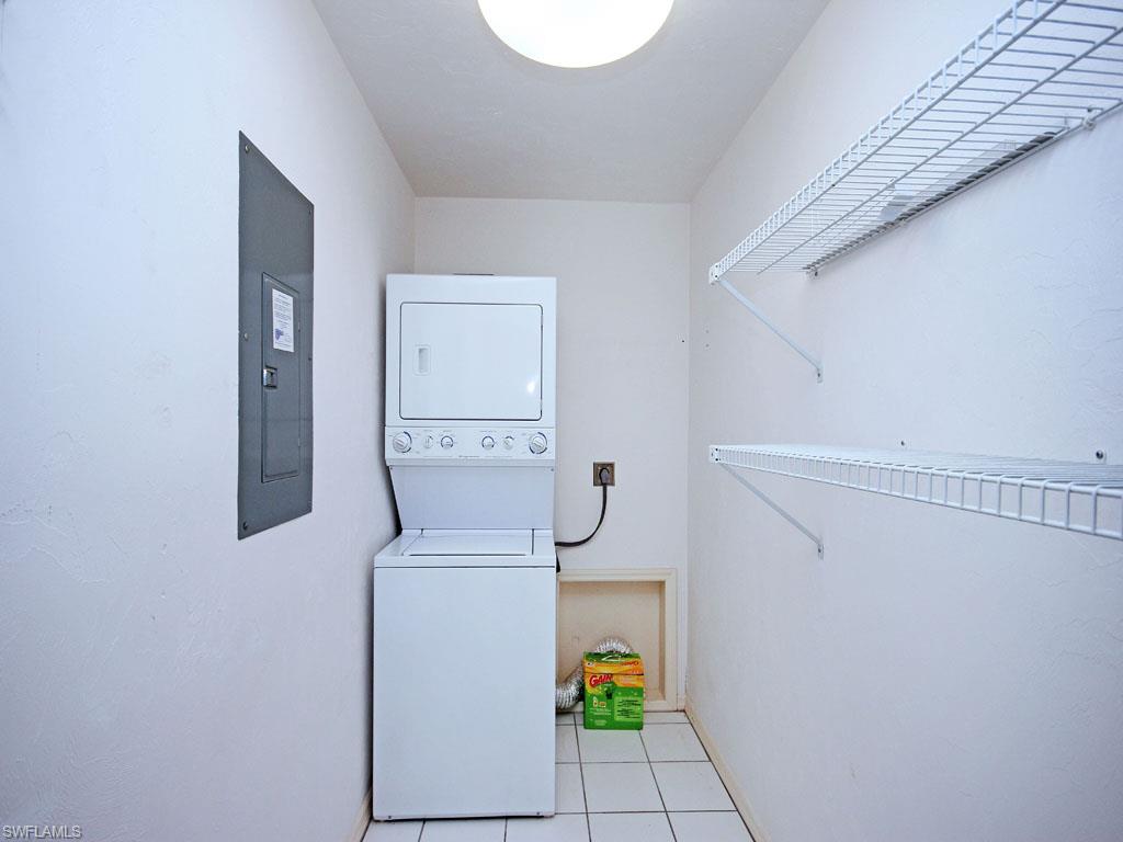 SANIBEL SHORES - Residential