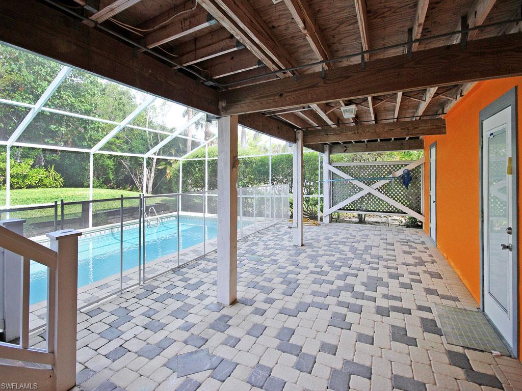 SANIBEL SHORES - Residential