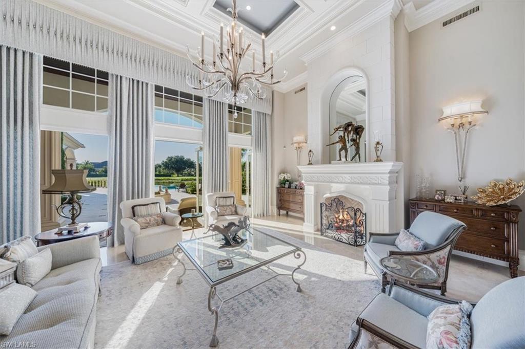 QUAIL WEST - Residential