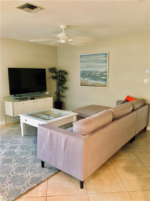 NAPLES PARK - Residential